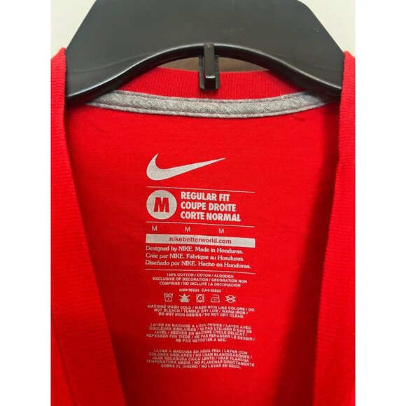 Nike Mens Regular Fit Red T-Shirt With Gold Boston B Logo - Picture 3 of 3